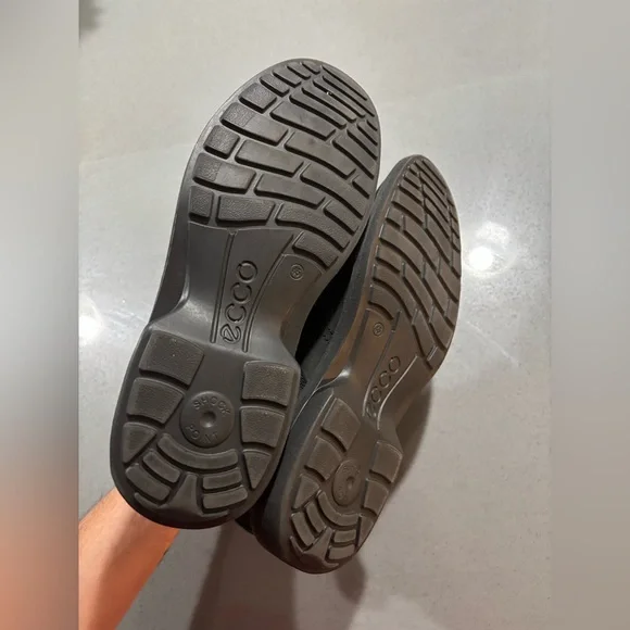 ECCO Men's Turn II Waterproof Lace Chukka Boots Size 11 Black Leather Casual - Picture 7 of 8